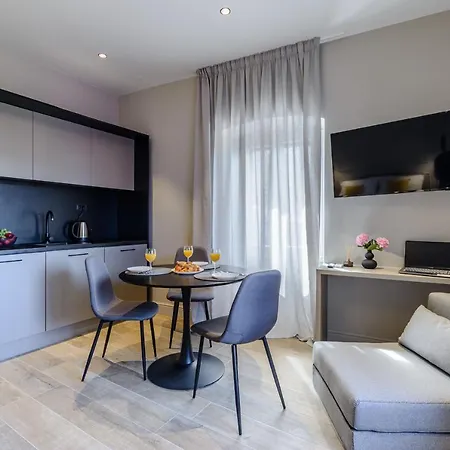 Dora And سوتيفان