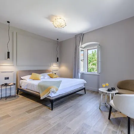 بيت ضيافة Dora And 3*