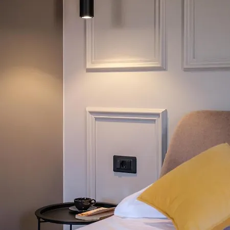 Dora And 3* سوتيفان